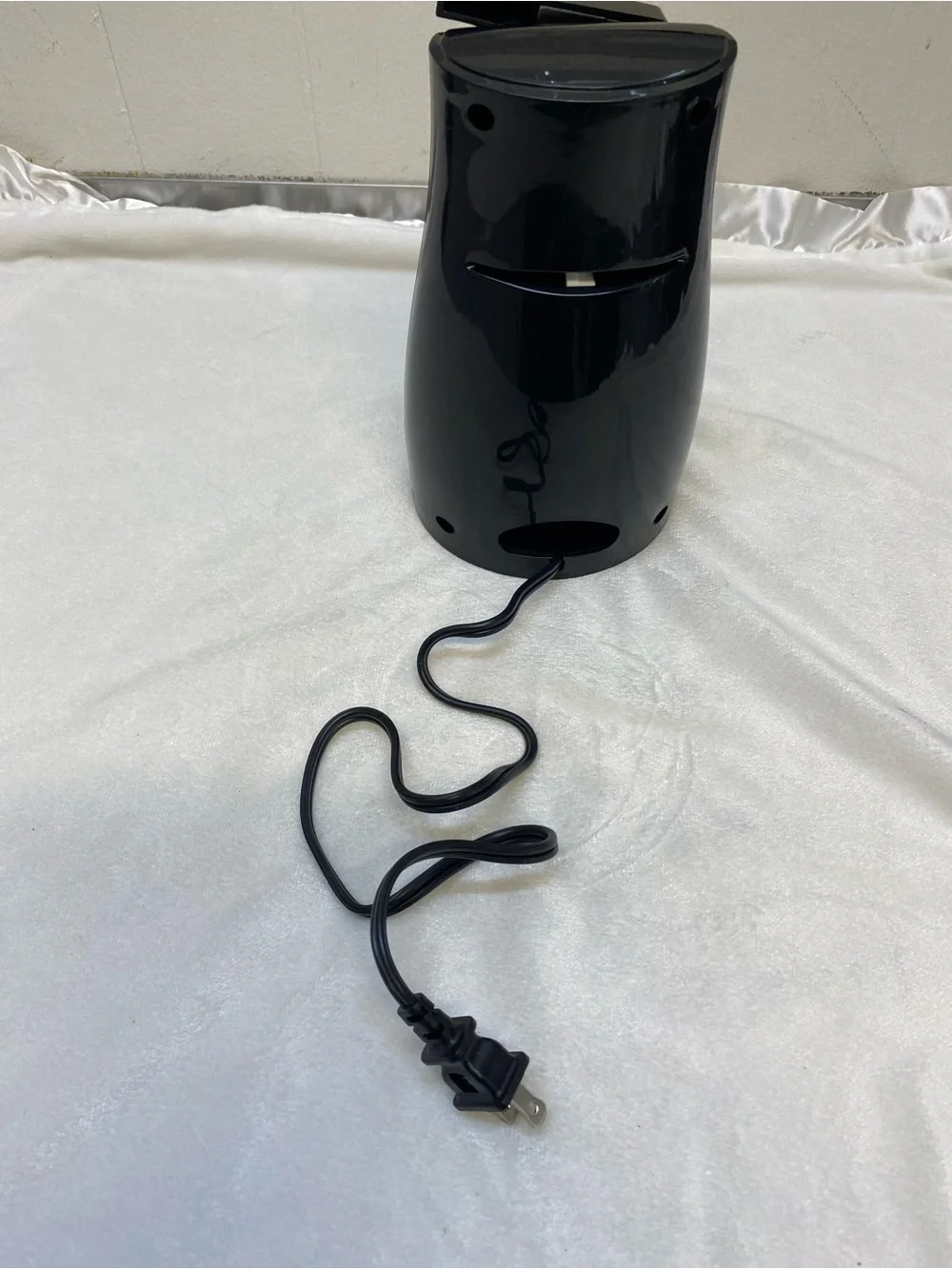 Proctor Silex Electric Can Opener Black